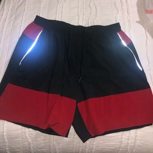 Men’s lululemon shorts
